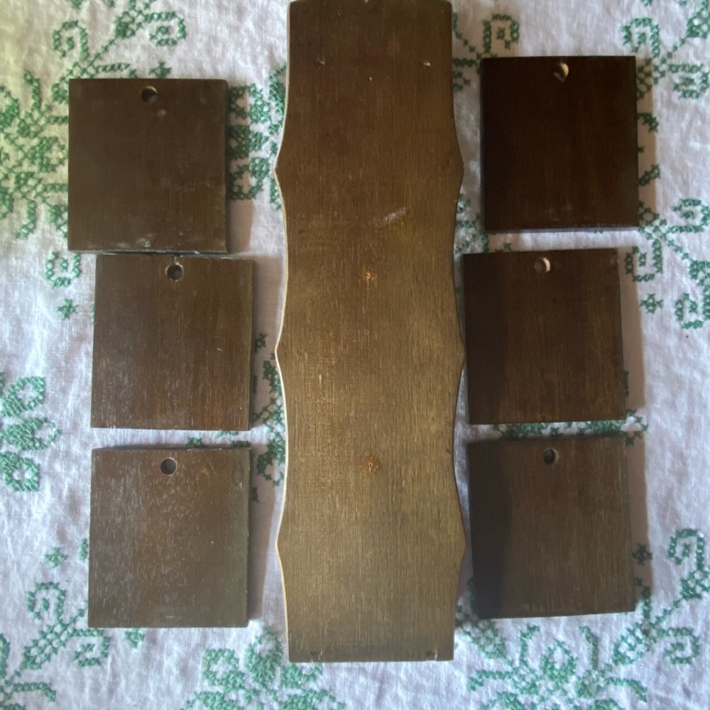 Vintage Coasters Rack - Picture 6 of 9